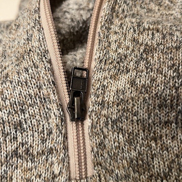 Patagonia better sweater quarter zip, like new - Picture 8 of 8